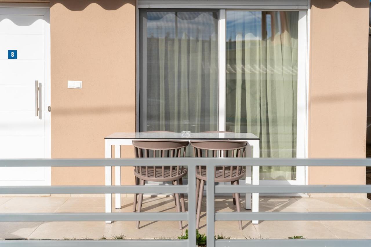 Appartamento Dionysos Residential Complex Ofrínion Esterno foto