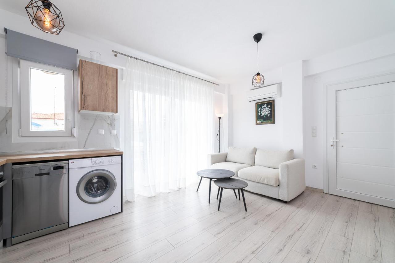 Appartamento Dionysos Residential Complex Ofrínion Esterno foto